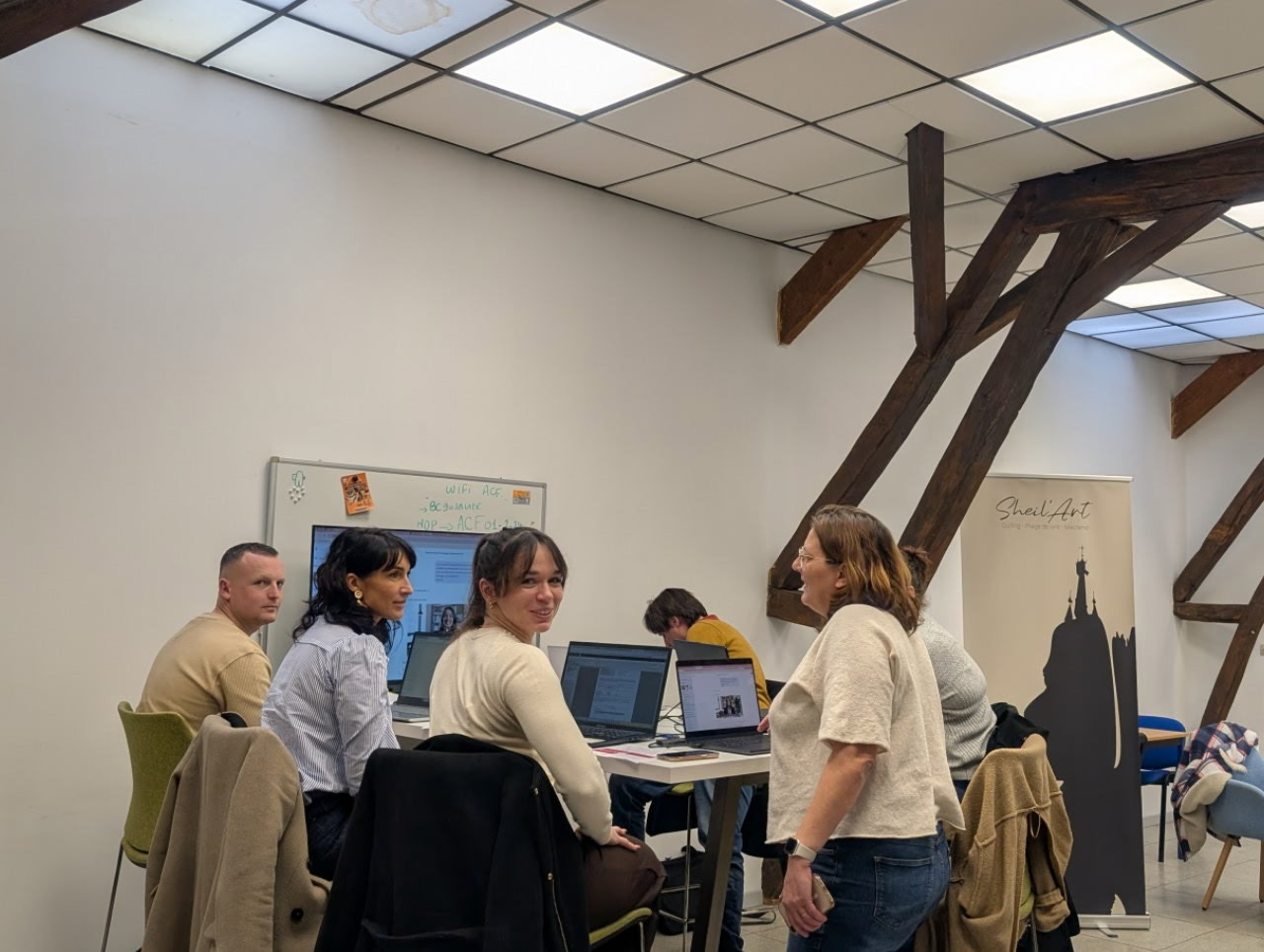 Atelier numérique ACF — formation sur ordinateurs